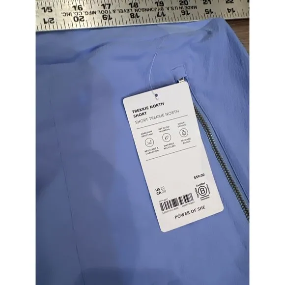 ATHLETA Trekkie North Short New size 20 Swallowtail Blue