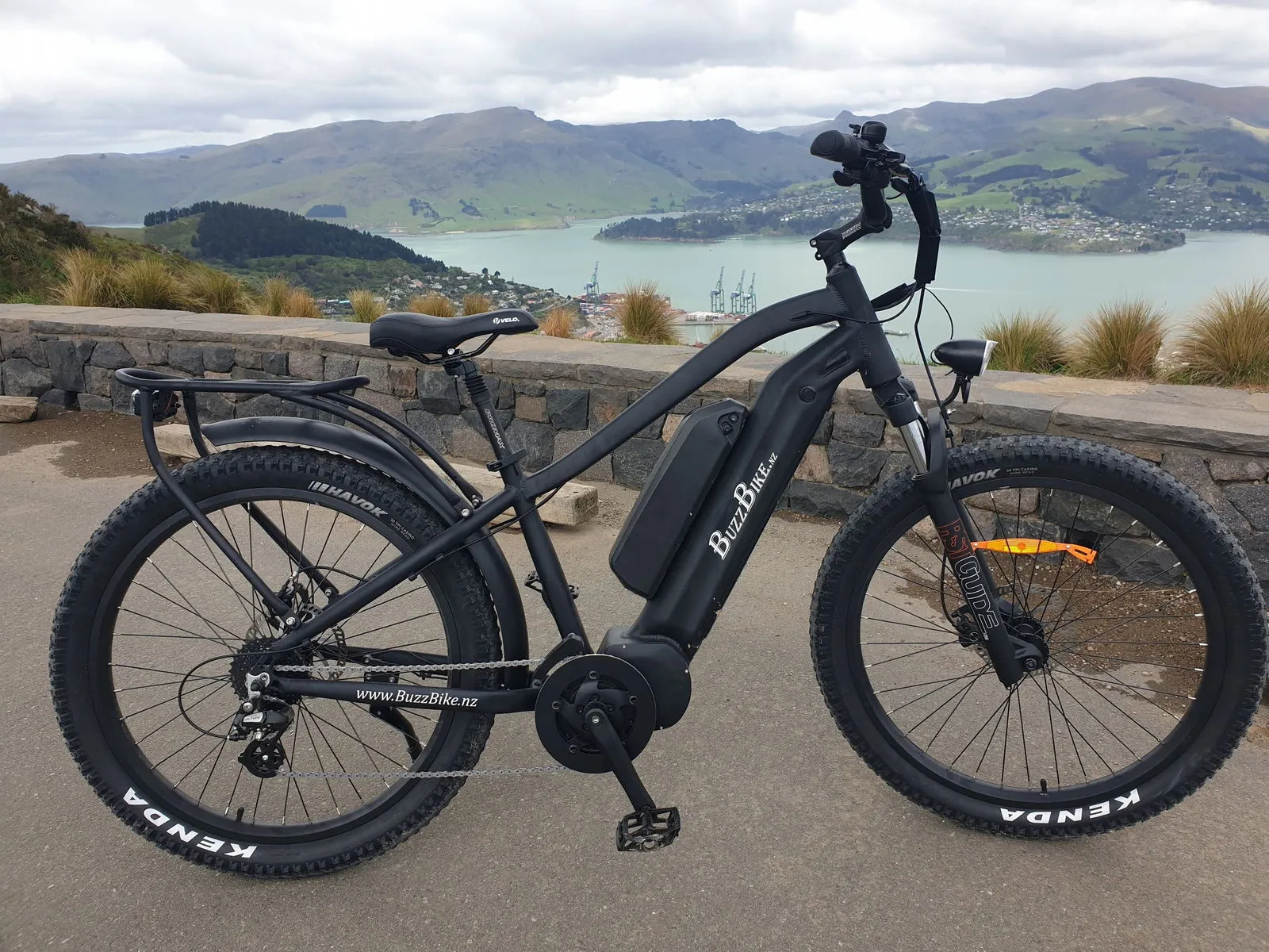 BUZZ BIKE TT Deluxe Mid Drive Duo Battery 27" X 3" BLACK