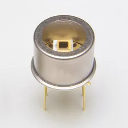 High-speed , high sensitivity 2x2mm mid-wave infrared detectors