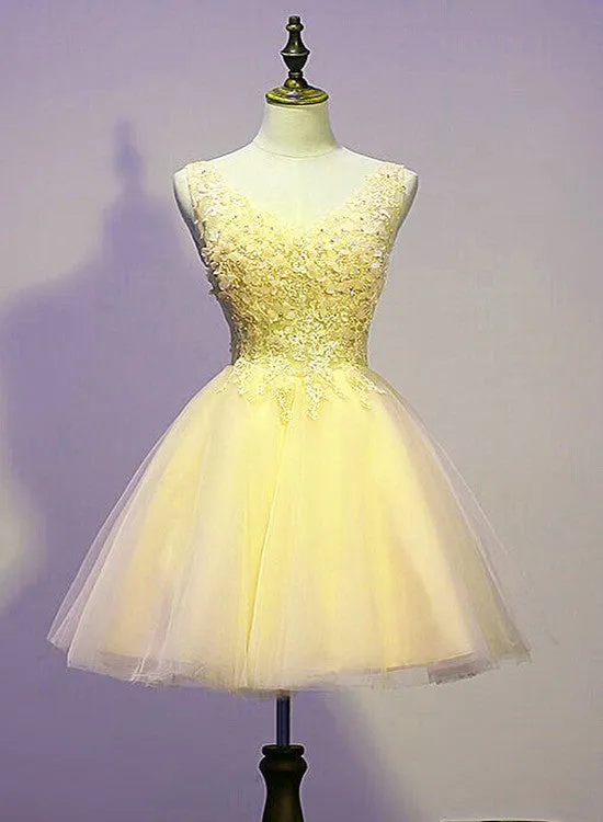 Lovely Tulle Yellow V-neckline Short Party Dress with Applique, Short Prom Dress