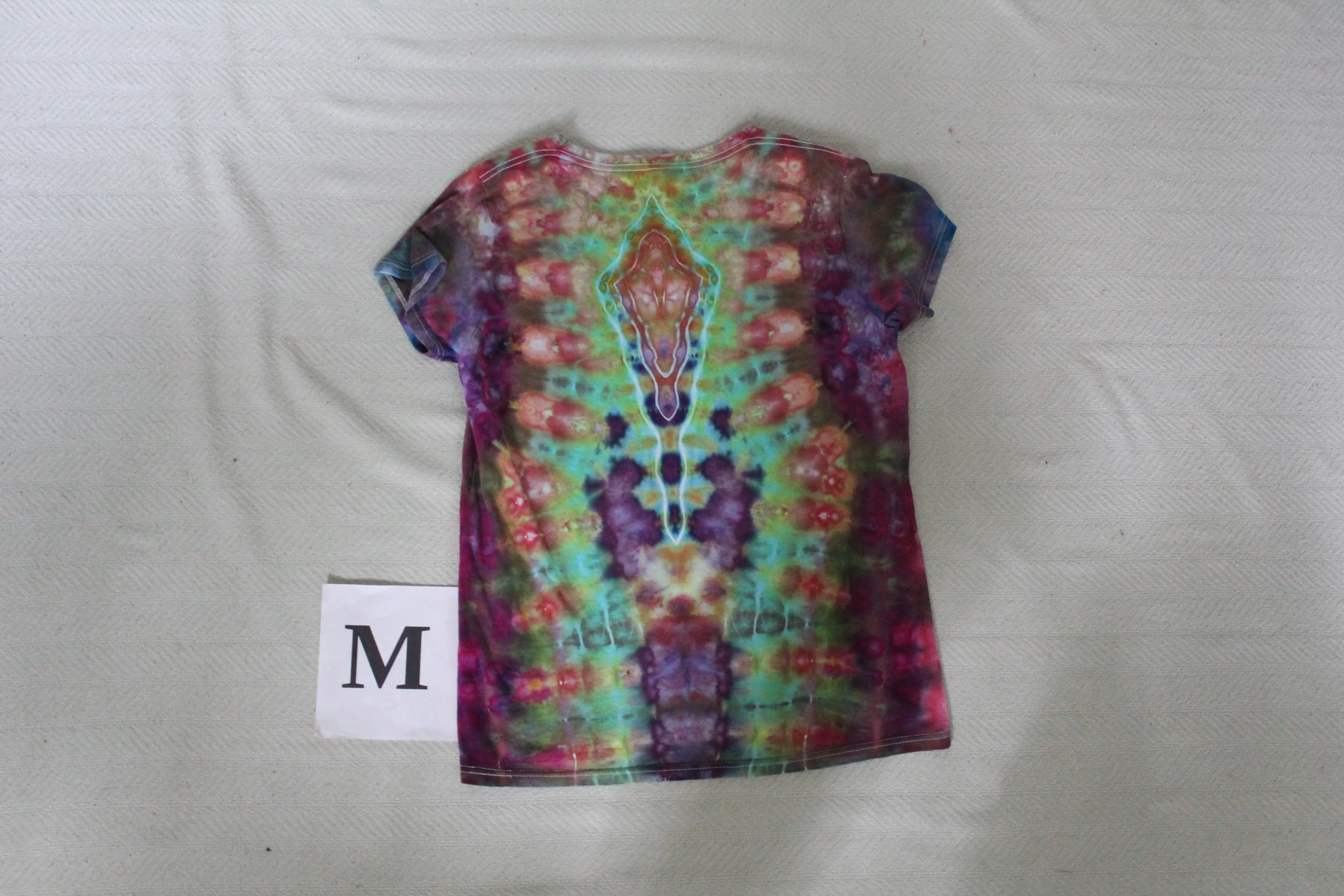 Medium Ladies V-Neck